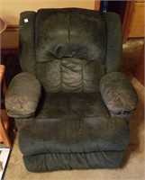 Blue cloth recliner with built in electric