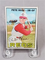 1967 Topps Pete Rose Baseball Card