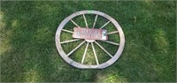 Wooden decorative wagon wheel, Seasons Greetings