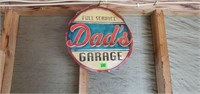 Dad's Garage decorative sign