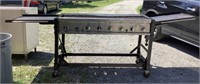 Bakers & Chefs Propane Grill