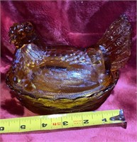 6" Amber Chicken shaped candy dish w/lid