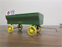 John Deere Wagon - 1/16 Scale - Steel Wheels