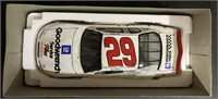 2001 ACTION NASCAR #29 KEVIN HARVICK GM GOODWRENCH