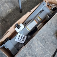 New in Box 750 lb. Engine Stand (U231)