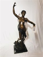 Bronze woman Charpentier. 36x15