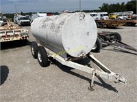 1000 gallon water wagon +,