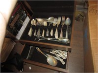 SILVER PLATE FLATWARE IN CHEST