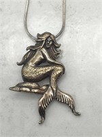 Vtg Sterling Silver Detailed Mermaid Necklace