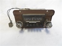 Vintage Ford Car Radio
