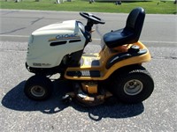 Cub Cadet Riding Lawn Mower - LT1045