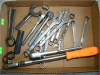 Lot Wrenches & 4 Ratchets