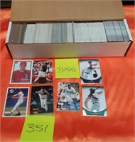 351 - BOX OF BASEBALL TRADING CARDS (D155)