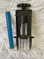 Sweeny's Mole Trap