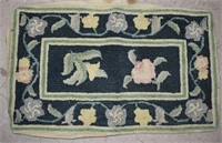 SMALL HOOKED RUG