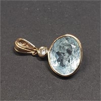 $1200 14K  Aquamarine(3ct) Diamond(0.11ct) Pendant