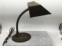 Vintage Metal Desc Lamp - Works