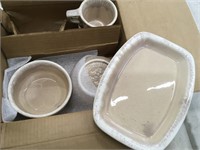 New Hull Snack Set Pair Plates Bowls Mugs