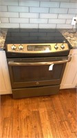 GE ELECTRIC OVEN WITH FLAT COOKTOP