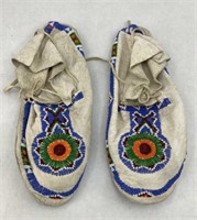 1940s Beaded Leather Moccasins