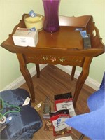 Accent table (furniture only)