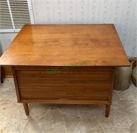 Mid century oak roll top side table measures 27