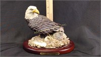 Eagle in nest statue