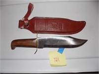 Bowie type knife with case