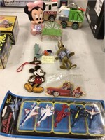 Vintage Figurines/Toys