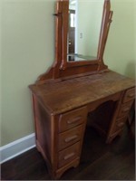 Ladies Dresser with Mirror - 6 Drawers
