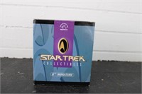 STAR TREK COLLECTIBLE Q MINIATURE