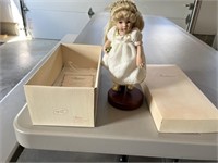 Paulinettes "Princess & Frog" Collectors Doll