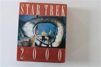 STAR TREK 2000 CALENDAR