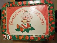 Vintage Strawberry Shortcake kids tray