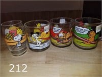 Vintage McDonalds Garfield glasses+