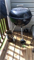 Weber Charcoal Grill w/cover  and Charcoal