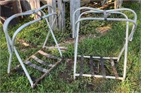 2 METAL HORSE SADDLE STANDS