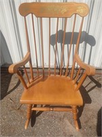 Wooden Rocking chair - FL