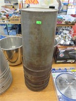 6 old sap pails