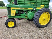 John Deere "720" gas tractor, narrow front,