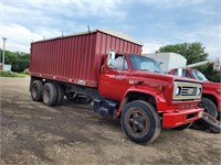 1981 Chev "70" gas grain truck, roll tarp,