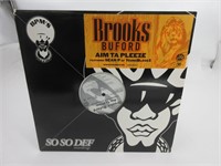 Disque vinyle 33 tours , Brooks Buford