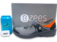 NIB Women's BZees Sz9 Cloud Technology Shoes