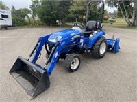 2013 New Holland Boomer25 Utility Tractor, 4 x 4