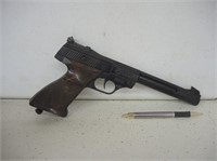 CROSMAN 494 .177CAL BB GUN