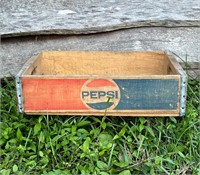 VTG WOOD PEPSI CRATE- GREAT COLOR