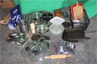 Misc. Pots & Pans & Kitchenware