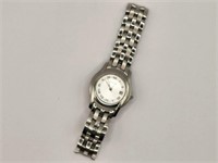 Gucci Ladies' Watch Runs Well Good Condition