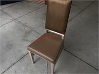 4 DINING CHAIRS