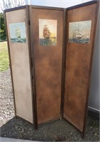 Old Room Divider w/ Ships